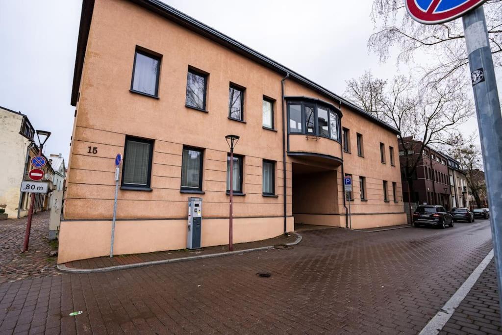 Modern Flat In Old Town Kaunas - Free Parking & Self Check-In Bagian luar foto